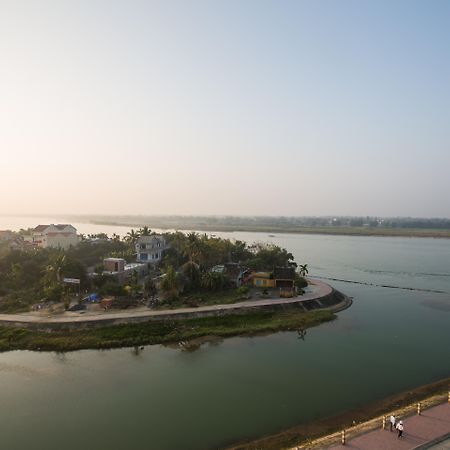 Royal Riverside Hoi An Hotel & Spa Kültér fotó